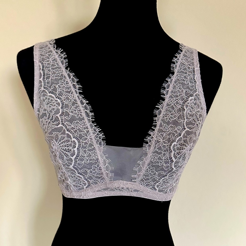 NWOT Victoria’s Secret Dream Angels Unlined Plunge
